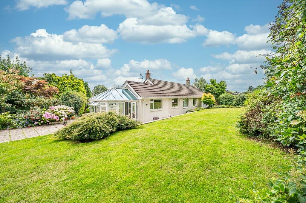 3 bedroom detached bungalow for sale in Penallt, Monmouth, NP25
