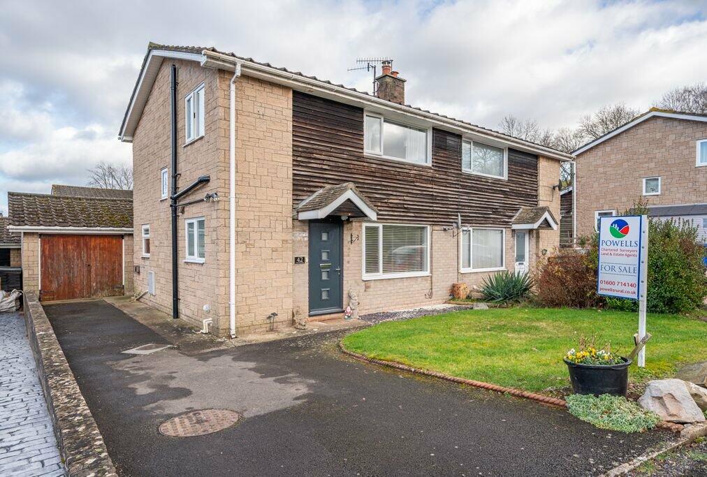 3 bedroom semidetached house for sale in Wern Gifford, Pandy