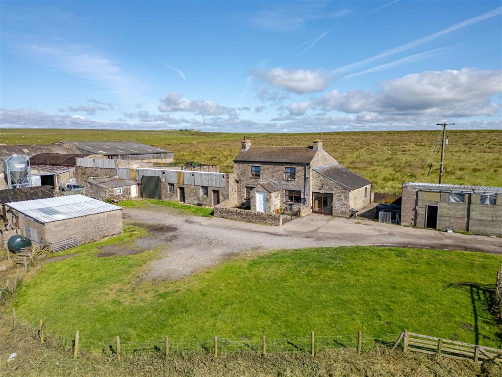 4 bedroom farm house for sale in Bowes, Barnard Castle, DL12 9JG, DL12