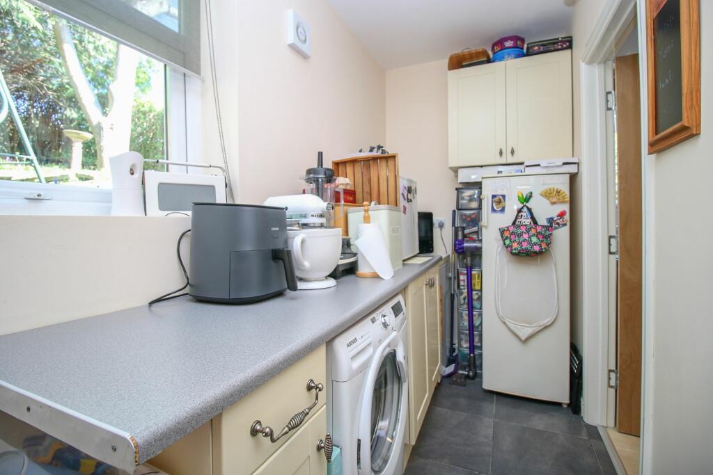 3 bedroom detached house for sale in Kirby Villa, Dene Crescent