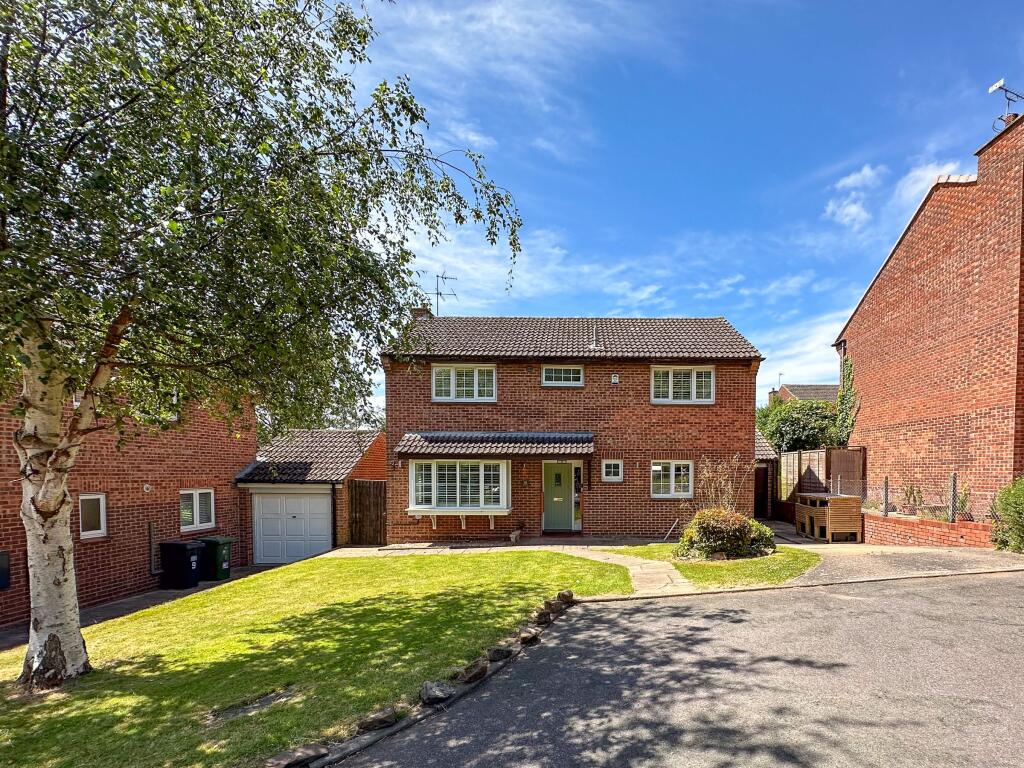Main image of property: Denewood Way, Kenilworth
