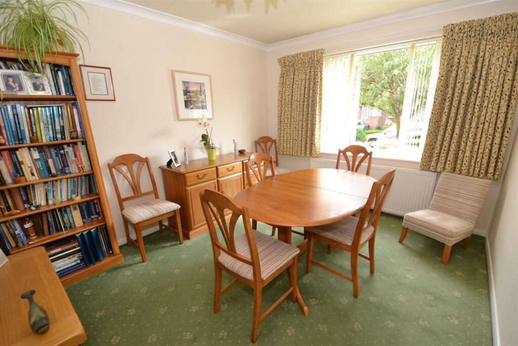 Additional property image - Dalecroft Rise, Allerton, Bradford