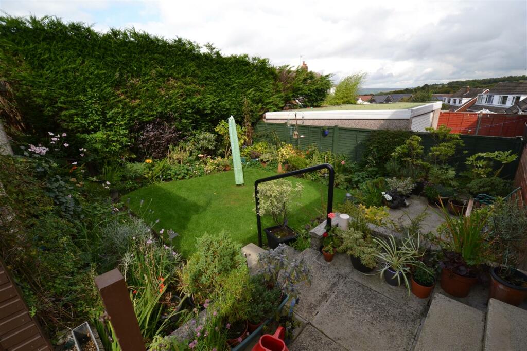 Additional property image - Dalecroft Rise, Allerton, Bradford