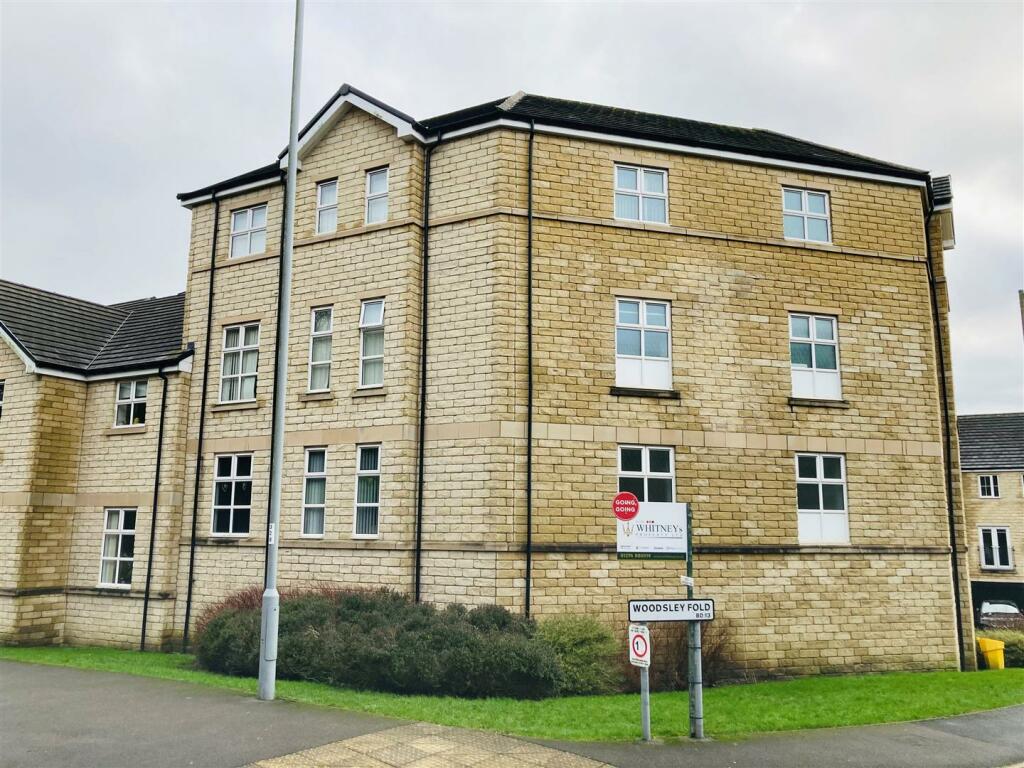 2 bedroom apartment for sale in Woodsley Fold, Thornton, Bradford, BD13