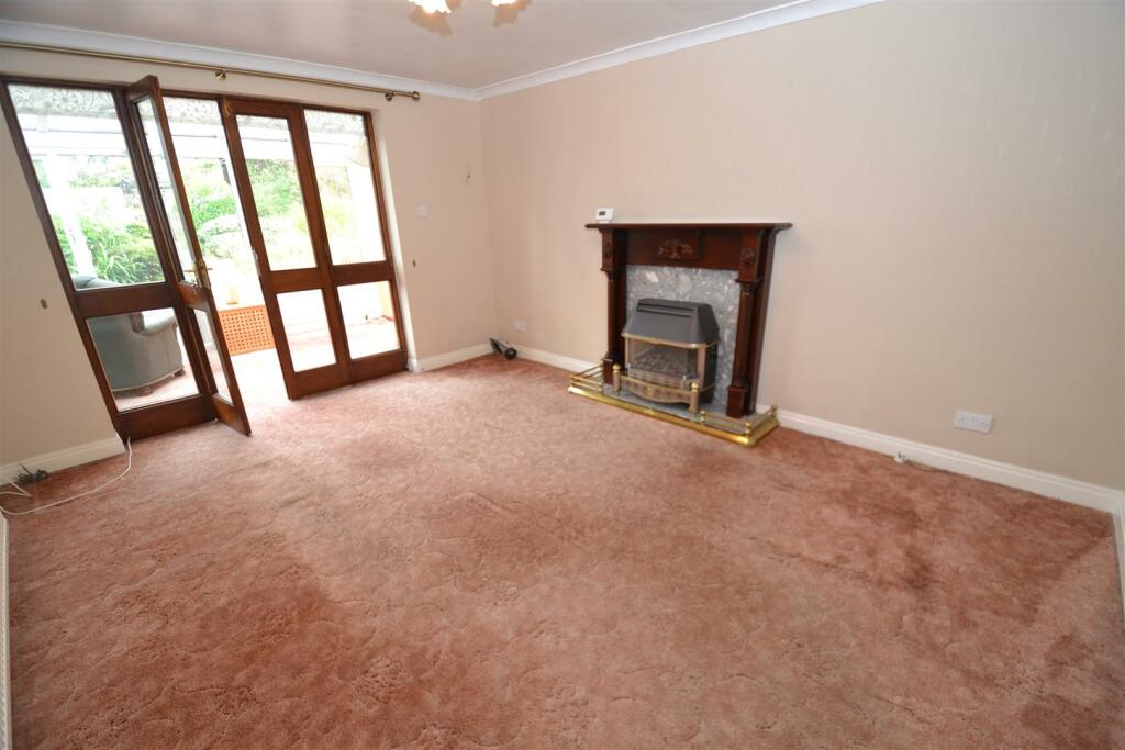Additional property image - Poplar Grove, Horton Bank Top, Bradford