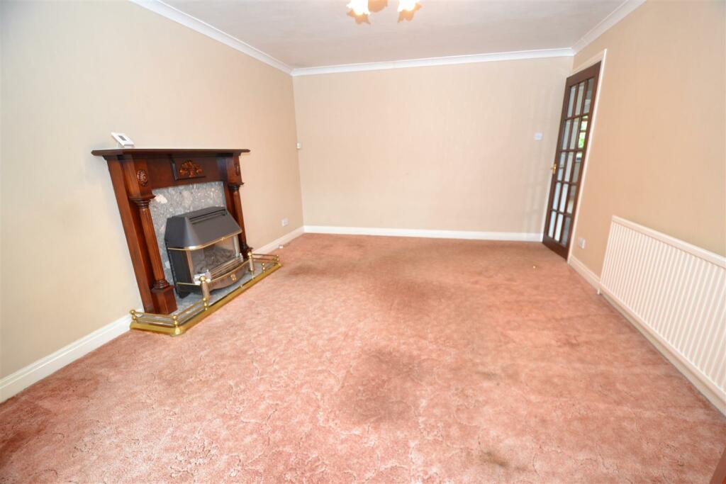 Additional property image - Poplar Grove, Horton Bank Top, Bradford