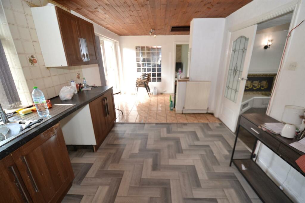 Additional property image - Poplar Grove, Horton Bank Top, Bradford