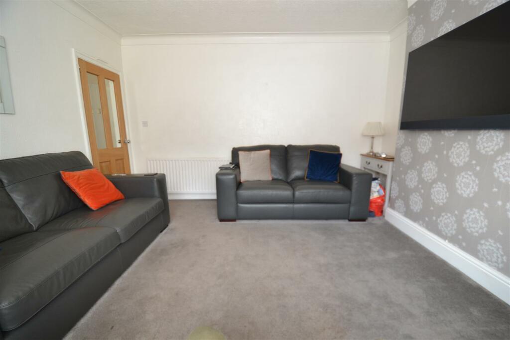 Additional property image - Tennyson Road, Wibsey, Bradford