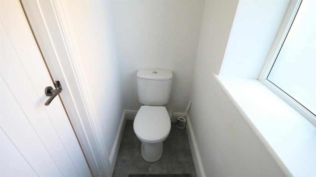 Additional property image - Oakleigh Road, Clayton, Bradford