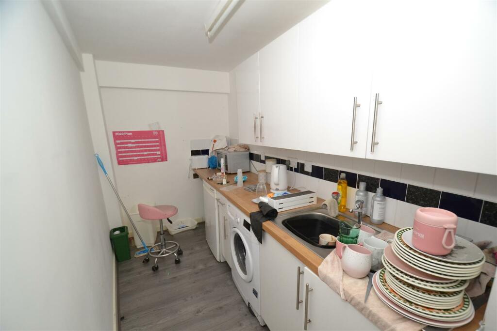 Additional property image - Halifax Road, Wibsey, Bradford