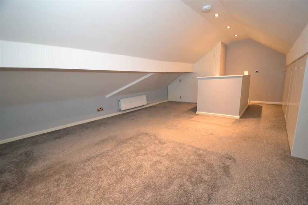 Additional property image - Westminster Crescent, Clayton, Bradford