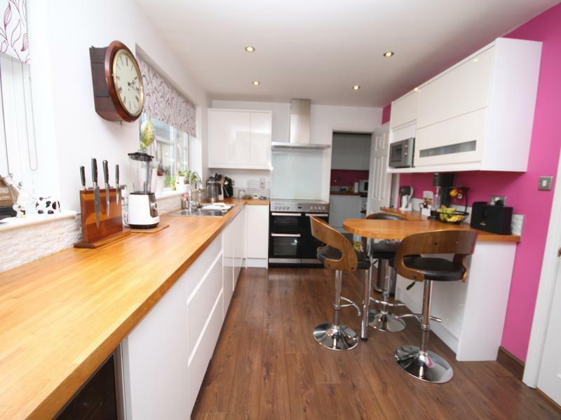 Additional property image - Stonehouse Drive, Queensbury, Bradford