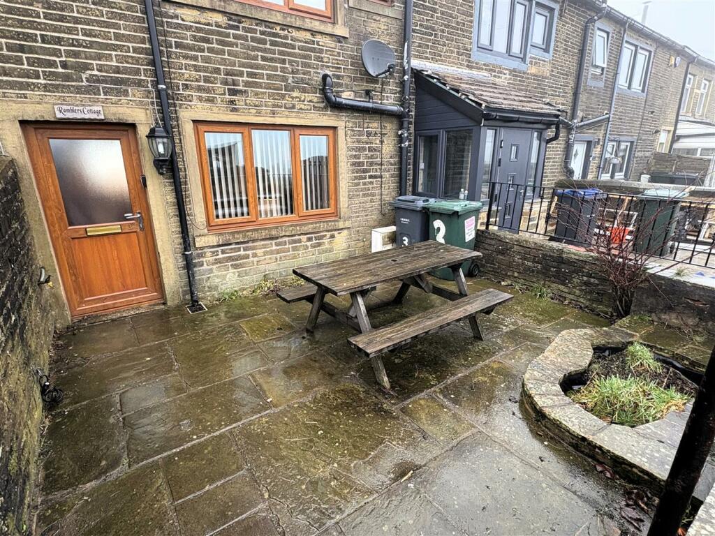Additional property image - Well Heads, Thornton, Bradford