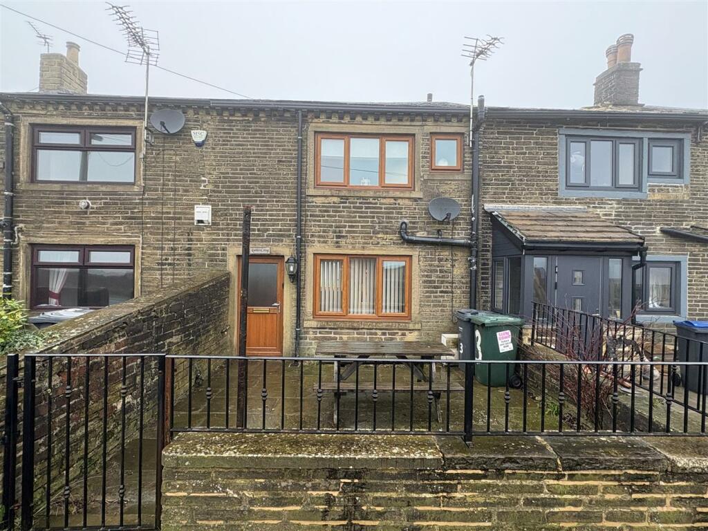 Additional property image - Well Heads, Thornton, Bradford