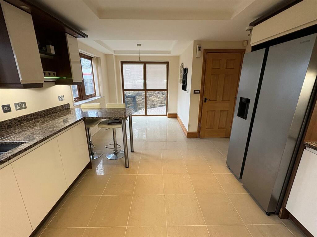 Additional property image - Reva Syke Road, Clayton, Bradford