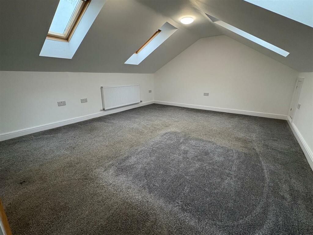 Additional property image - Reva Syke Road, Clayton, Bradford