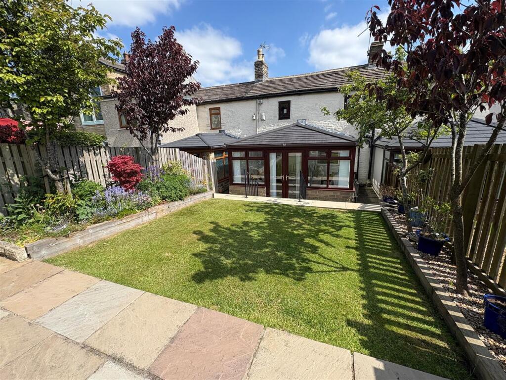 Main image of property: Bradshaw Lane, Bradshaw, Halifax