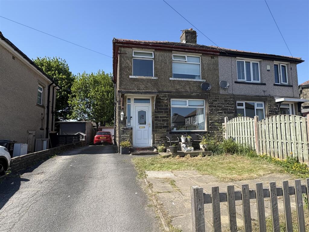 Main image of property: Weston Avenue, Queensbury, Bradford