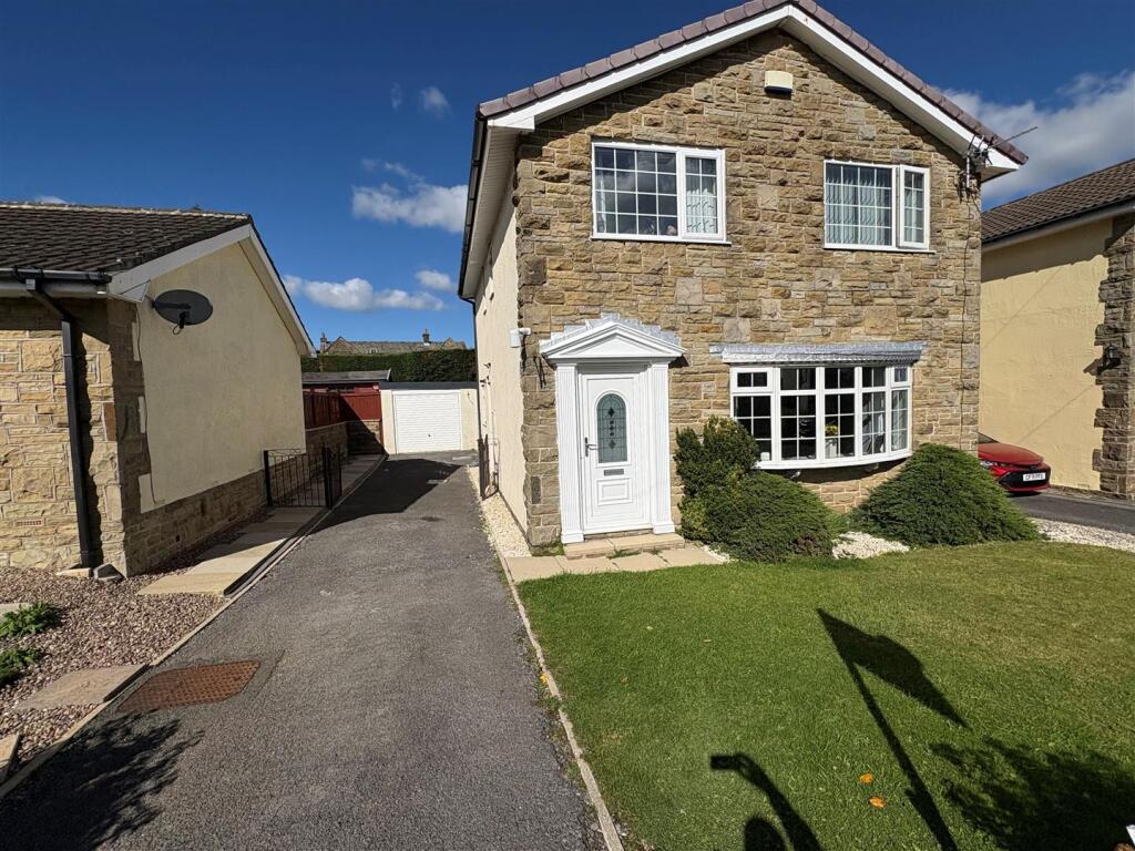 Main image of property: Hill Croft, Thornton, Bradford