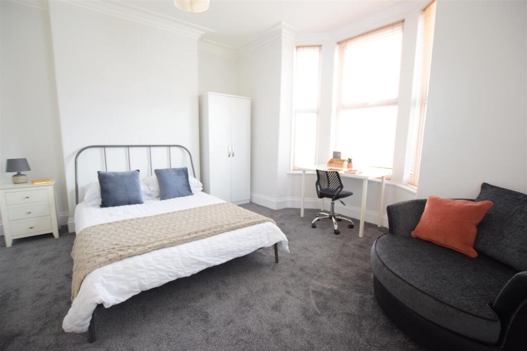 Main image of property: Sibthorp Street - House Share - 2026