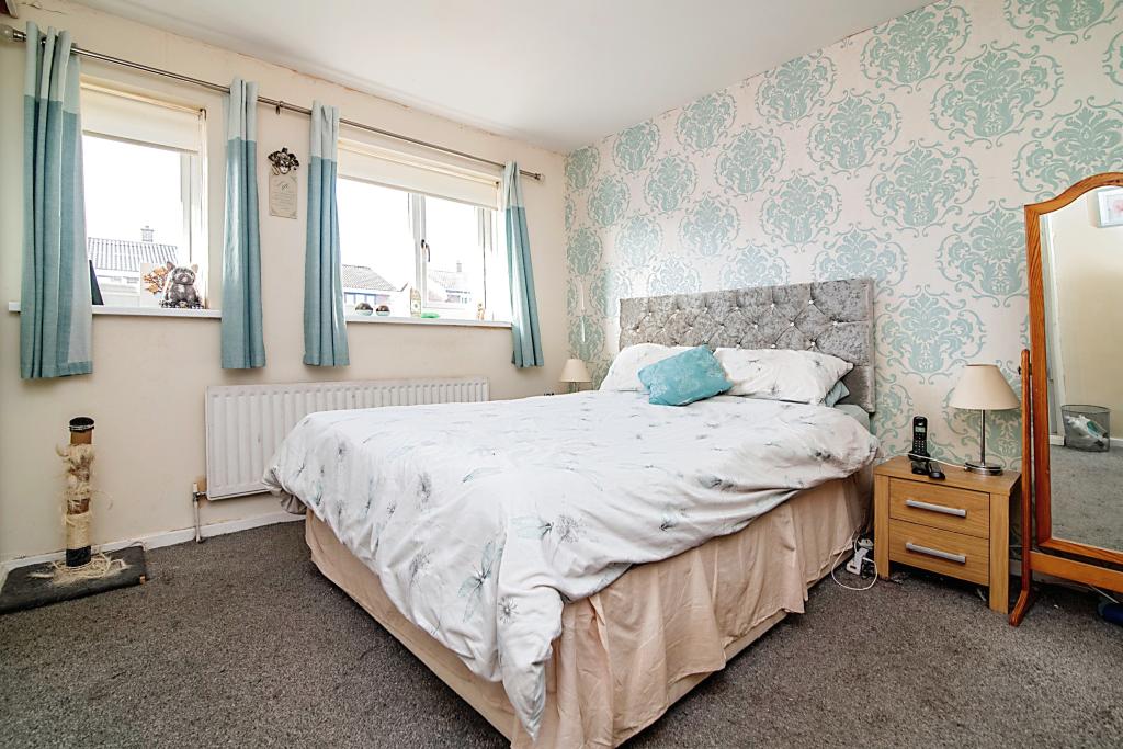 4 bedroom semidetached house for sale in Wadham Close, Rowley Regis, B65