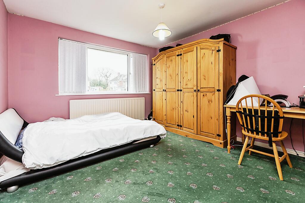 3 bedroom detached house for sale in Bramcote Drive, Solihull, B91