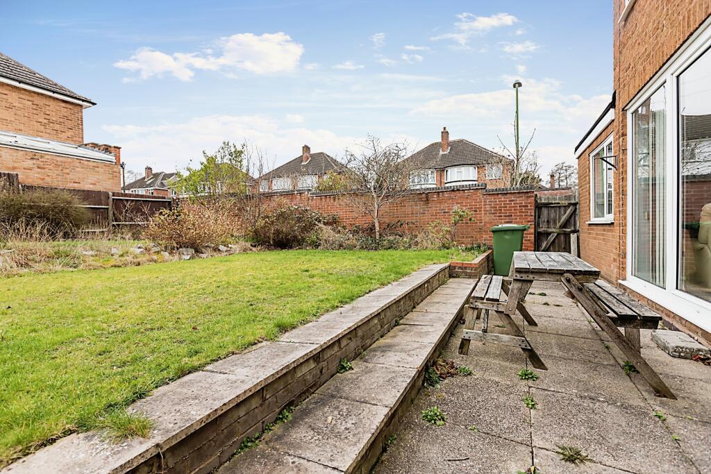 3 bedroom detached house for sale in Bramcote Drive, Solihull, B91