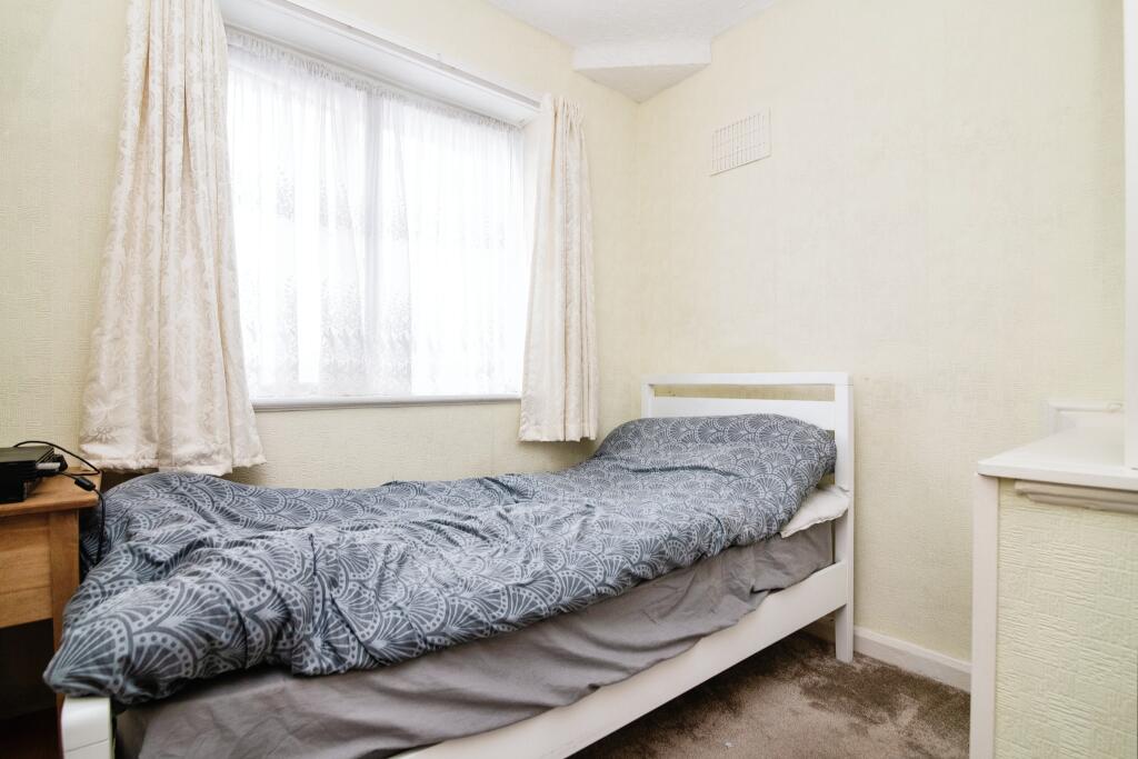 Additional property image - Bernard Road, Oldbury, B68