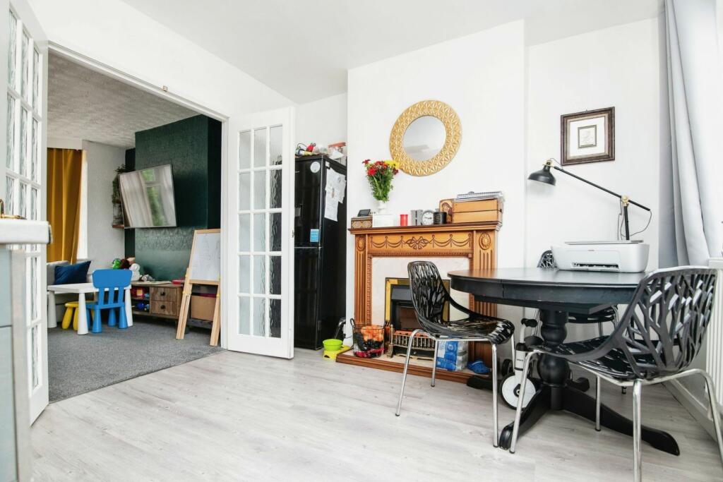 Additional property image - Trafalgar Road, Oldbury, B69
