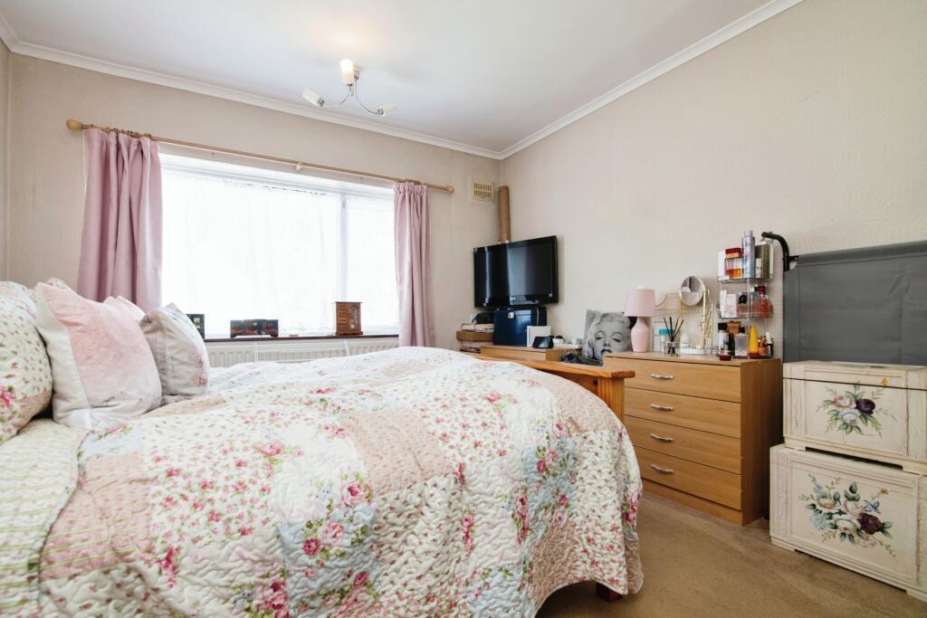 Additional property image - Apsley Road, Oldbury, B68