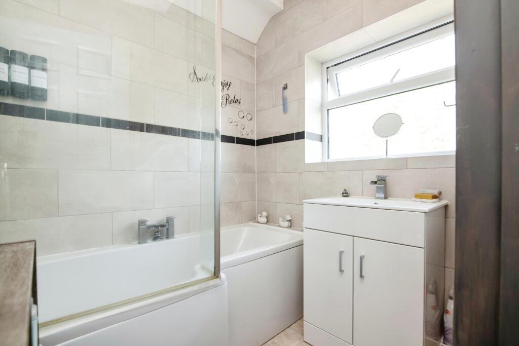 Additional property image - Apsley Road, Oldbury, B68