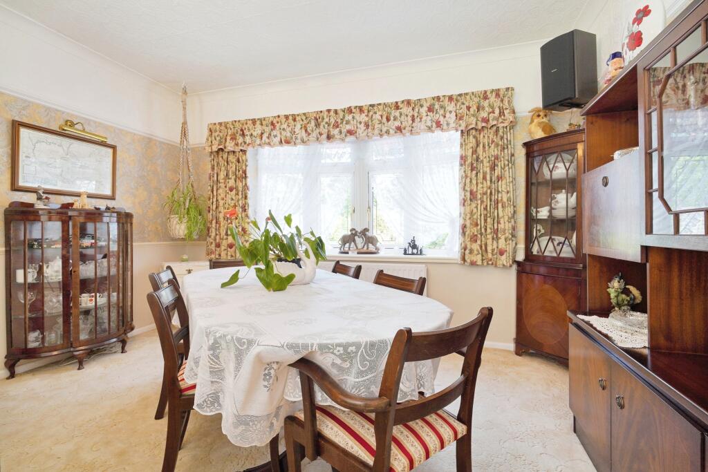 Additional property image - Birchy Close, Solihull, B90