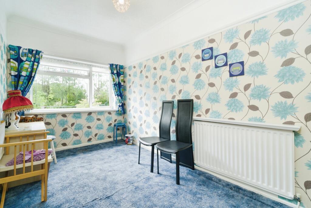 Additional property image - Birchy Close, Solihull, B90
