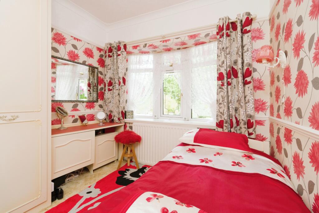 Additional property image - Birchy Close, Solihull, B90