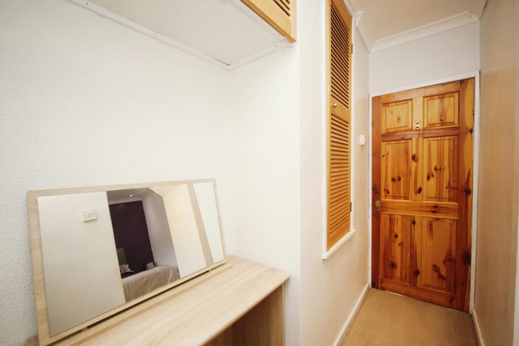 Additional property image - Bishop Hall Crescent, Bromsgrove, B60