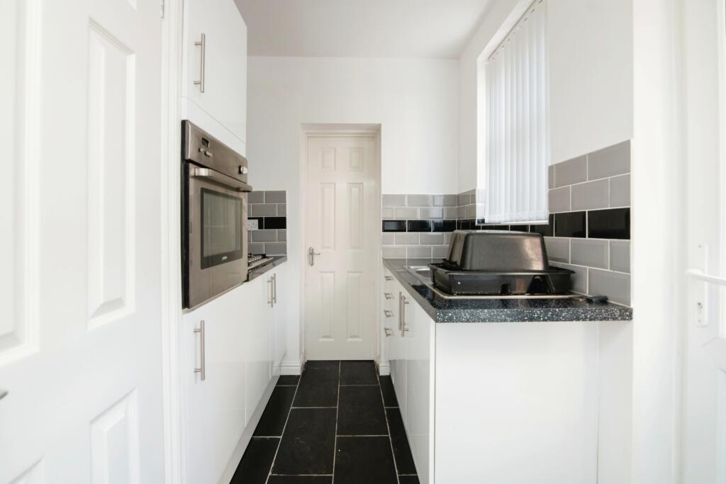 Additional property image - Oakwood Road, Smethwick, B67