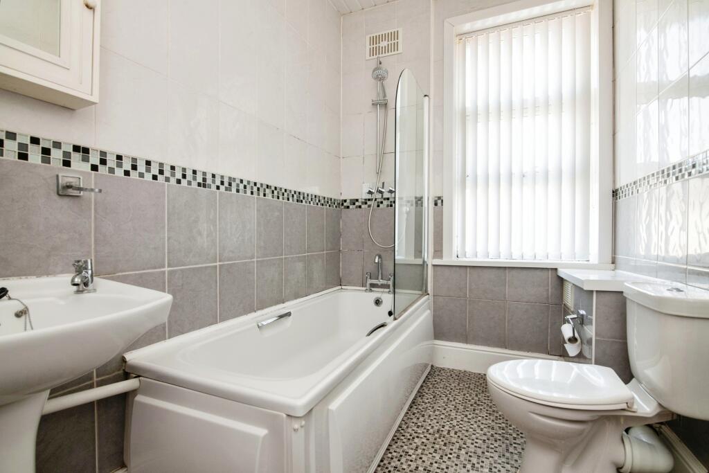 Additional property image - Oakwood Road, Smethwick, B67