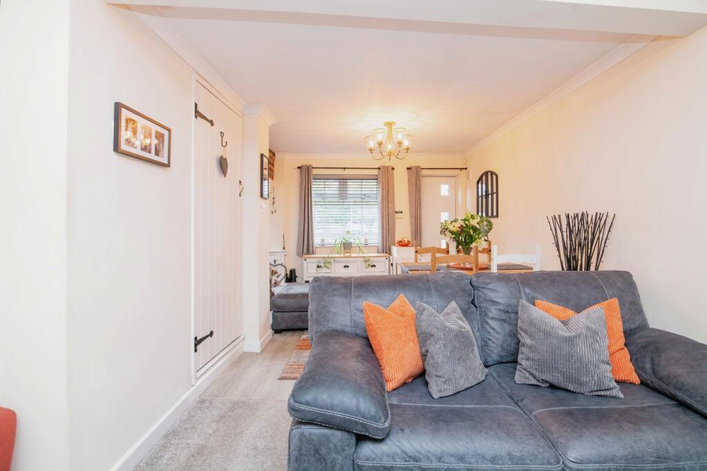 Additional property image - Halesowen Street, Rowley Regis, B65
