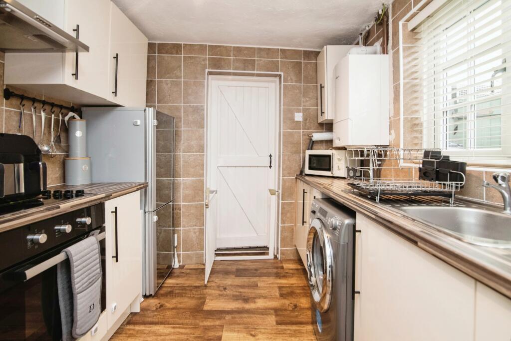 Additional property image - Halesowen Street, Rowley Regis, B65