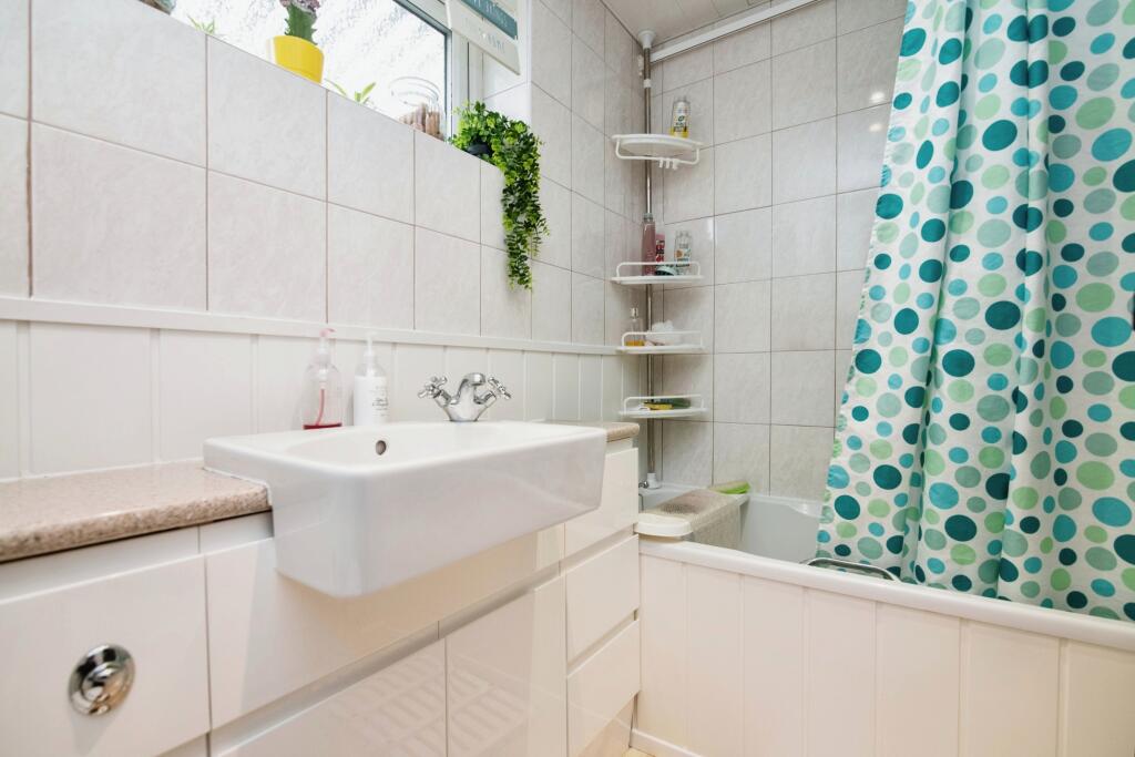 Additional property image - Halesowen Street, Rowley Regis, B65