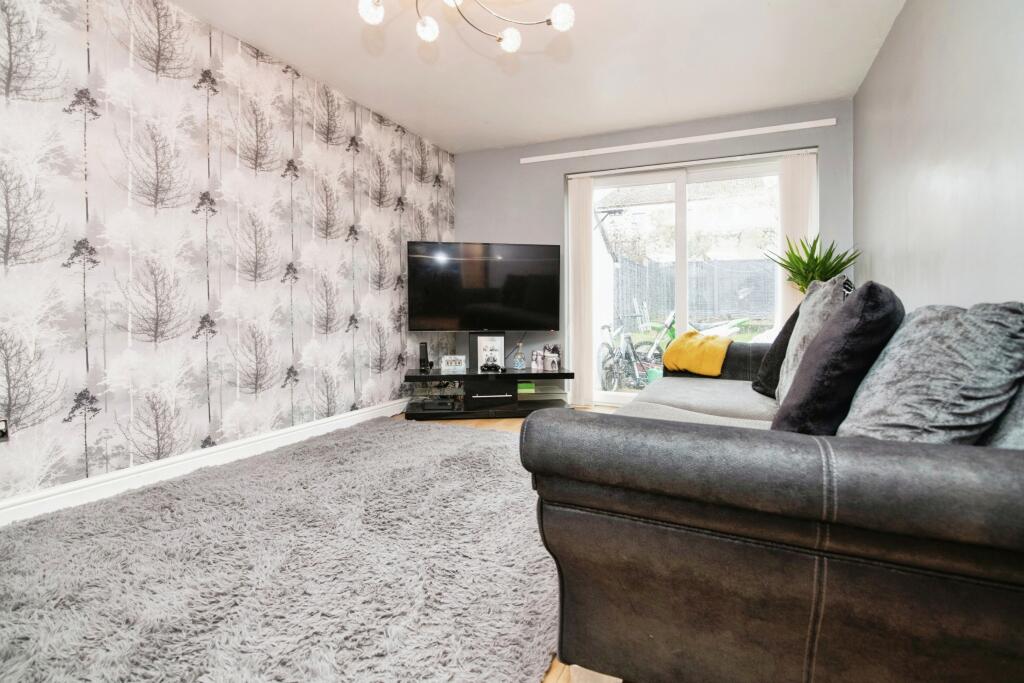 Additional property image - Quarry House Close, Birmingham, B45