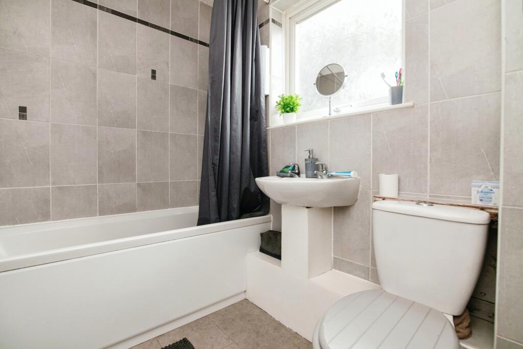Additional property image - Quarry House Close, Birmingham, B45