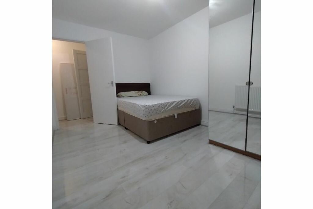 Additional property image - Exton Way, Birmingham, B8