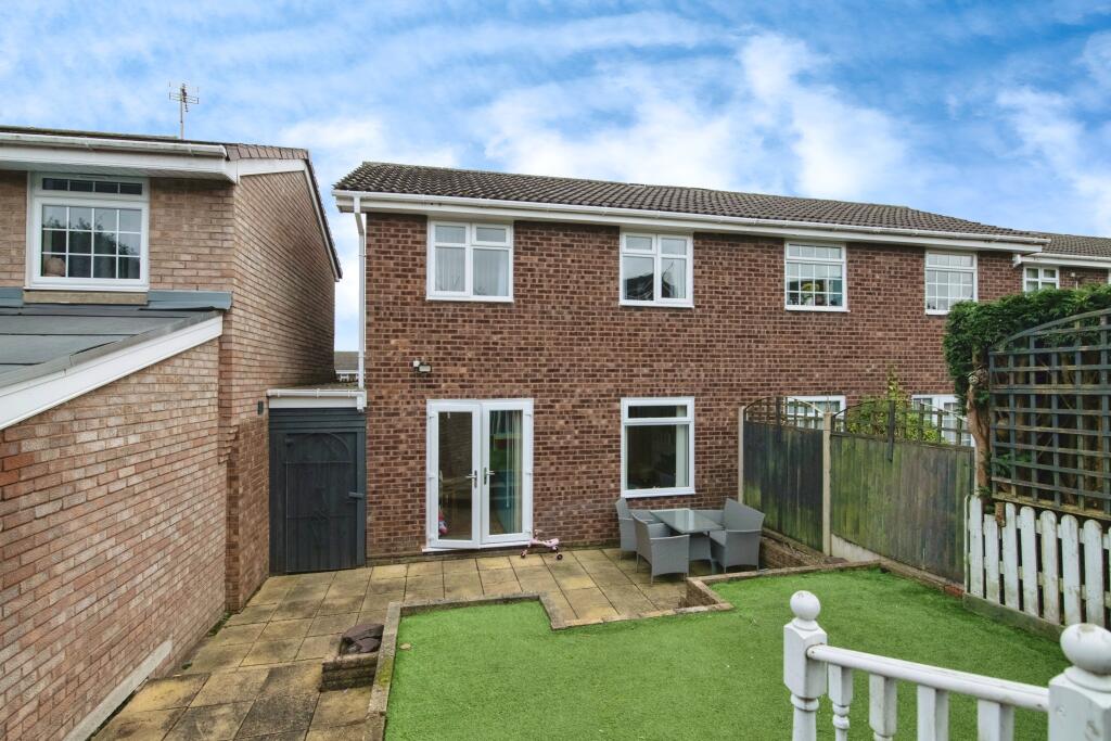 Additional property image - Goths Close, Rowley Regis, B65