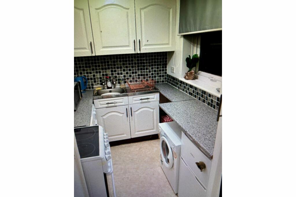 Additional property image - Newhall Farm Close, Sutton Coldfield, B76