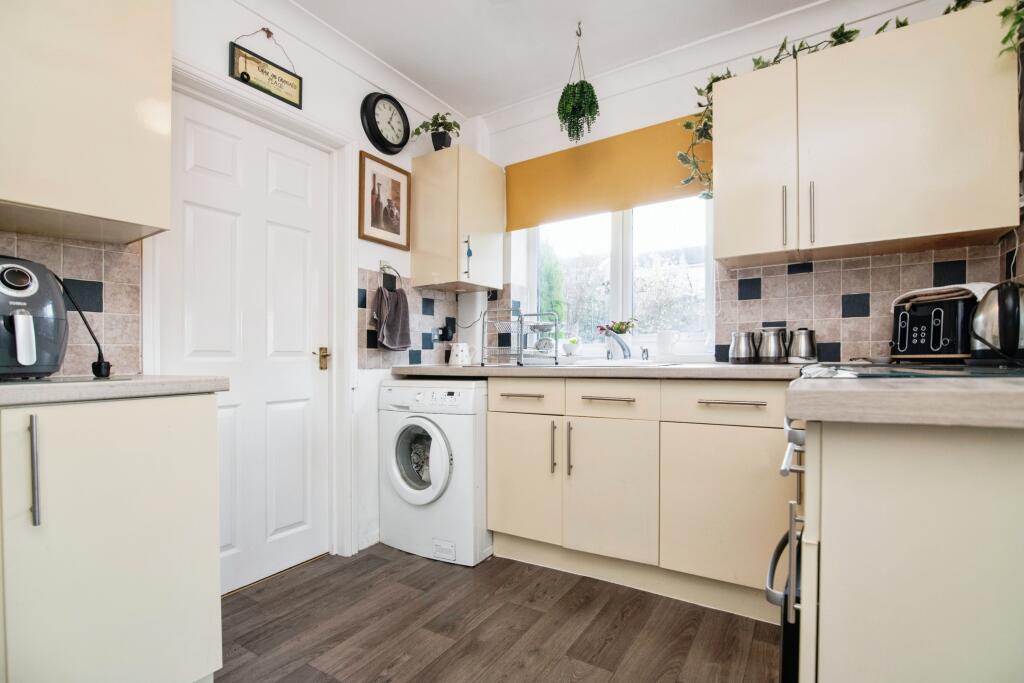 Additional property image - Perry Hill Crescent, Oldbury, B68