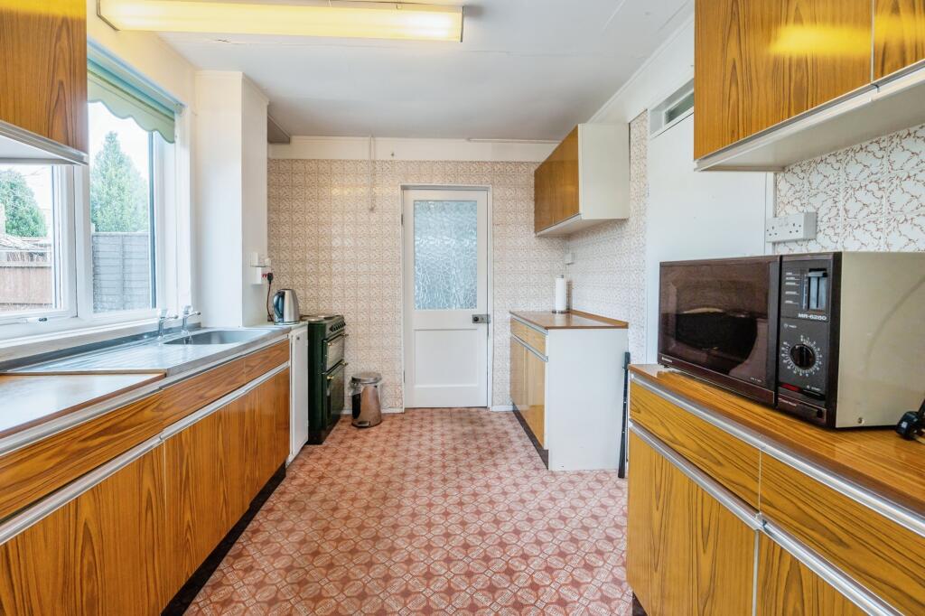 Additional property image - Greenfields, Southcrest, Redditch, B98