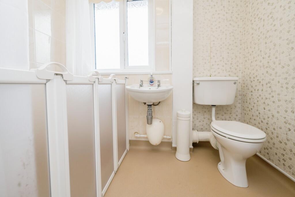 Additional property image - Greenfields, Southcrest, Redditch, B98