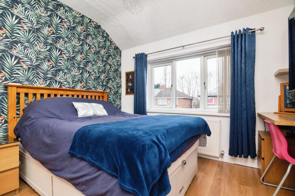 Additional property image - Borough Crescent, Oldbury, B69