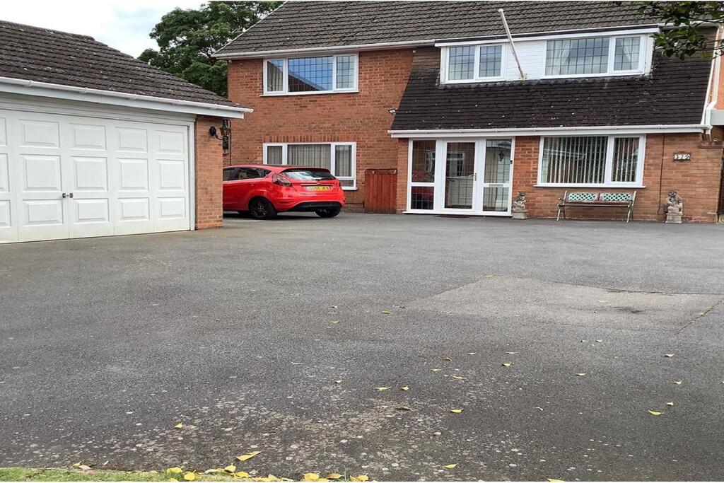 Additional property image - Birchfield Road, Redditch, B97